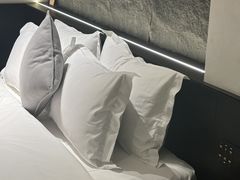 -Yolo私汤温泉设计师酒店(重庆南滨路店)