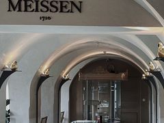 -Me Coffee下午茶艺术空间