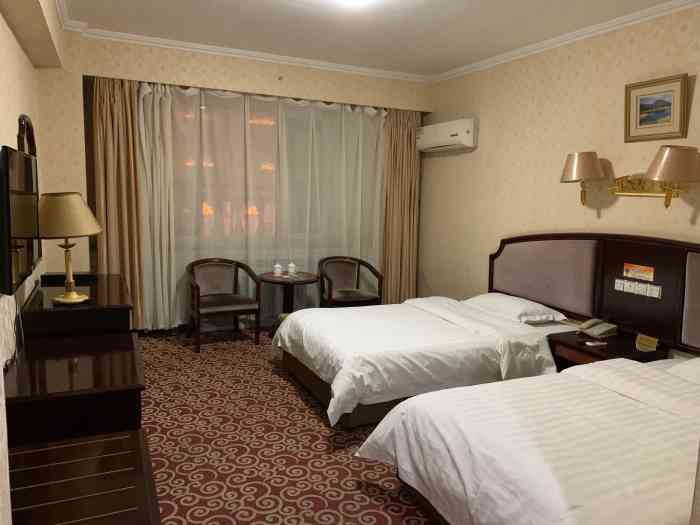 满洲里口岸国际大酒店-"来满洲里出差时住的这间酒店,真的是非常喜.