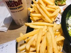 -The Habit Burger Grill 哈比特汉堡(复兴soho店)