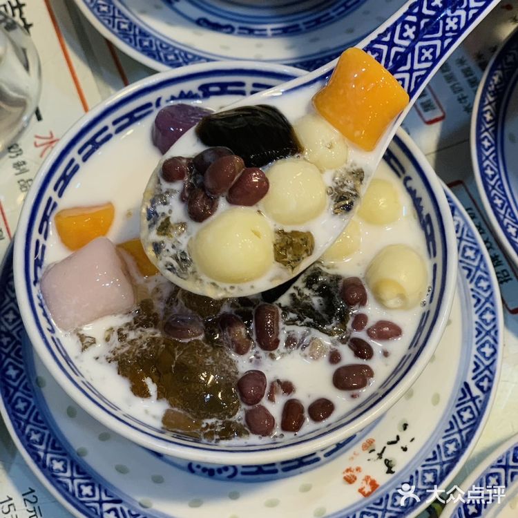 上海七年小店！好吃的广式糖水铺！