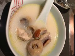 -捞王锅物料理(上海世茂广场店)