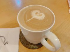 拿铁咖啡-长颈鹿咖啡(大学路店)