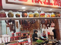 -佬缸炮江湖川菜(玉林店)