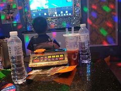 -歌尚酒吧式KTV