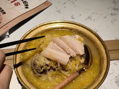 -关东小磨东北菜(漕河泾印象城店)