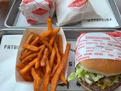 -FATBURGER 特富客汉堡(外交公寓店)