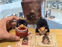 -名创优品(山东青岛华润万象城店)