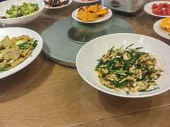 -黄泥岗·地道湖北菜(奥特莱斯店)