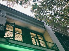 -全家便利店(愚园店)