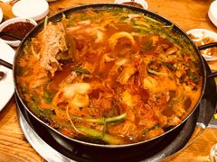 -喇喇排骨火锅·传统韩式脊骨汤(望京西园总店)