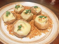 -Brut Eatery Wine Bar & Restaurant (建国东路店)