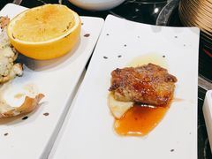 -淡尾·海鲜自助概念餐厅(虹桥南丰城店)