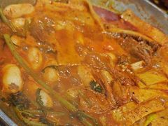 -喇喇排骨火锅·传统韩式脊骨汤(望京西园总店)