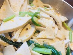 -秦香阁·西北家常菜(徐汇日月光中心店)