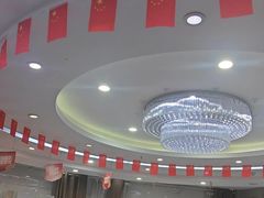 -咿呀口腔(光谷分院)