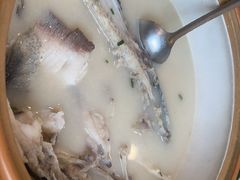 -浔味·山屿湖·正宗淳牌全鱼宴老字号