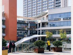 -浦江城市生活广场(江月路店)