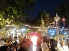 -东南亚风情赶摆街夜市