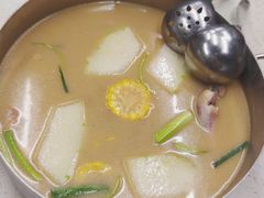 -肥仔文澳门猪骨煲(南京西路店)