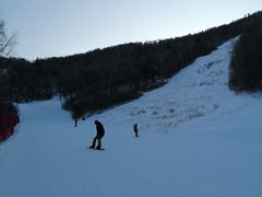 -亚布力新体委滑雪场