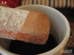 玫瑰饼干浸咖啡-兰蕙餐厅