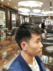 -八佰伴8008星级形象店