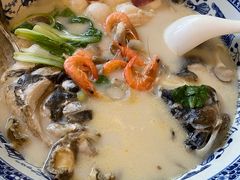 极品八宝鱼头皇-山外山菜馆(玉泉路店)