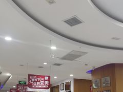 -雅悦齿科(顾村公园店)