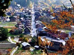 -白川乡与五箇山的合掌构造村落