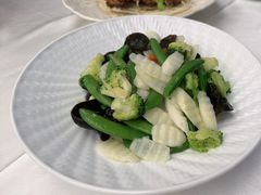 -品海楼·大连海胆锅贴馆(东港店)