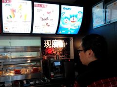 -肯德基(盘龙奥莱店)