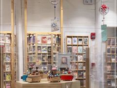 -猫的天空之城概念书店(杭州南宋御街店)