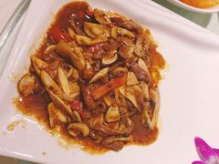 黑松茸炒牛舌-上海年代·浙菜家烧·小海鲜(水上东路店)