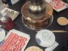 -楼外楼大刀肉传统火锅居(幸福街店)