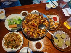 -唐师傅湘西名菜馆(武陵路店)