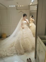 点击看大图 -GRACE KELLY婚纱与礼服(北京店)
