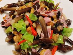云腿炒小黑鸡枞-米店·云南菜(南门店)