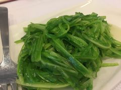 青龙菜清炒-新加坡海鲜共和(名胜世界圣淘沙海滨坊)