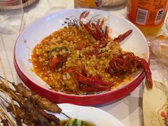-老街烧烤大排档·地道湖北菜·龙虾馆(汉口火车站店)