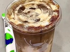 -瑞幸咖啡(云密城J栋店)