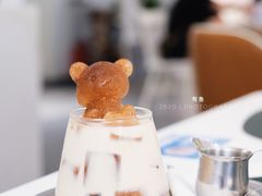 -露露家咖啡店