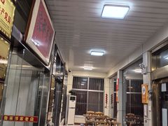 -美顺香食府鱼头老店(雪野湖店)