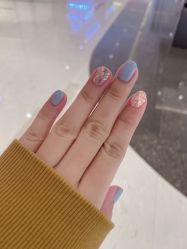 -花系美·美甲美睫精品店