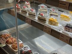 -The open life(万象城店)
