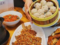 -莲餐厅·湖北菜·潜江小龙虾店(愚园路店)