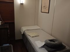 -裕和堂中医推拿艾灸(太古汇臻品店)