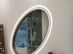 -皓齿连锁·雅贝健口腔·种植·矫正中心(虹口曲阳路店)