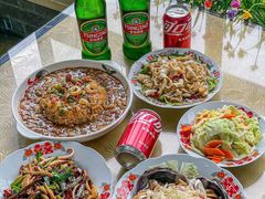 -崴海渔村(虹梅路店)