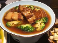 -万重锦·人文川菜馆(骡马市店)